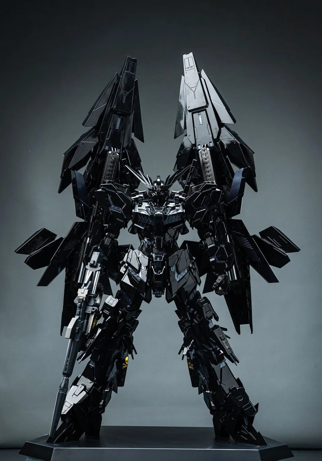 Pre order】XXToys Studio 1/35 Mobile Suit Gundam Unicorn 03 Phenex