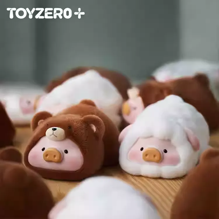 Original TOYZEROPLUS LuLu The Piggy - Cozy LuLu Bear & Sheep 罐头猪LuLu猪熊&猪羊趴趴套组吊卡潮玩手办摆件礼物