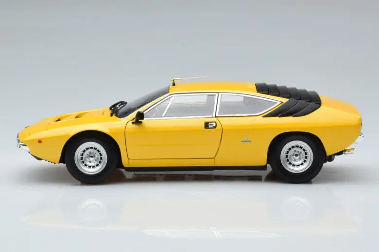 Kyosho 1/18 Lamborghini Urraco Yellow