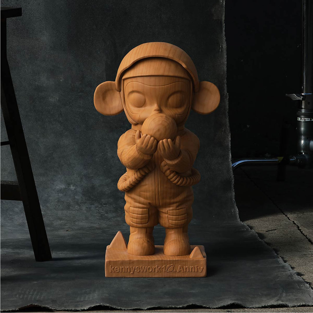 Original POPMART MOLLY Anniversary Statues Classical Retro Series Figures 泡泡玛特MOLLY周年纪念雕塑 古典复古系列人物模型