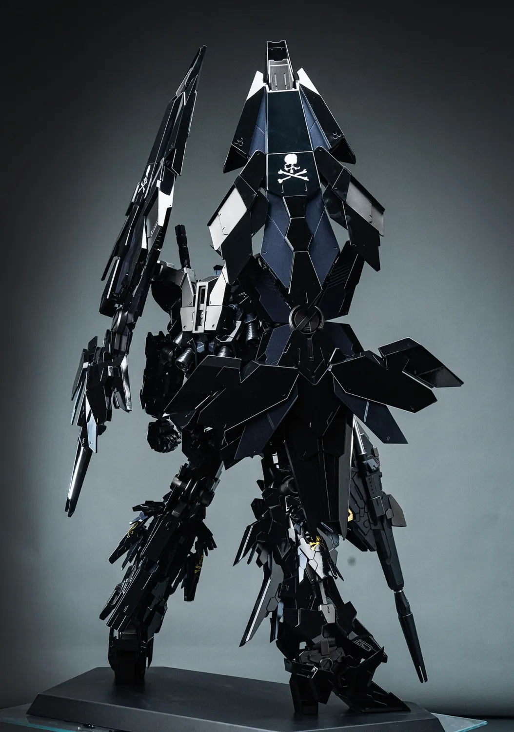 【Pre order】XXToys Studio 1/35 Mobile Suit Gundam Unicorn 03 Phenex