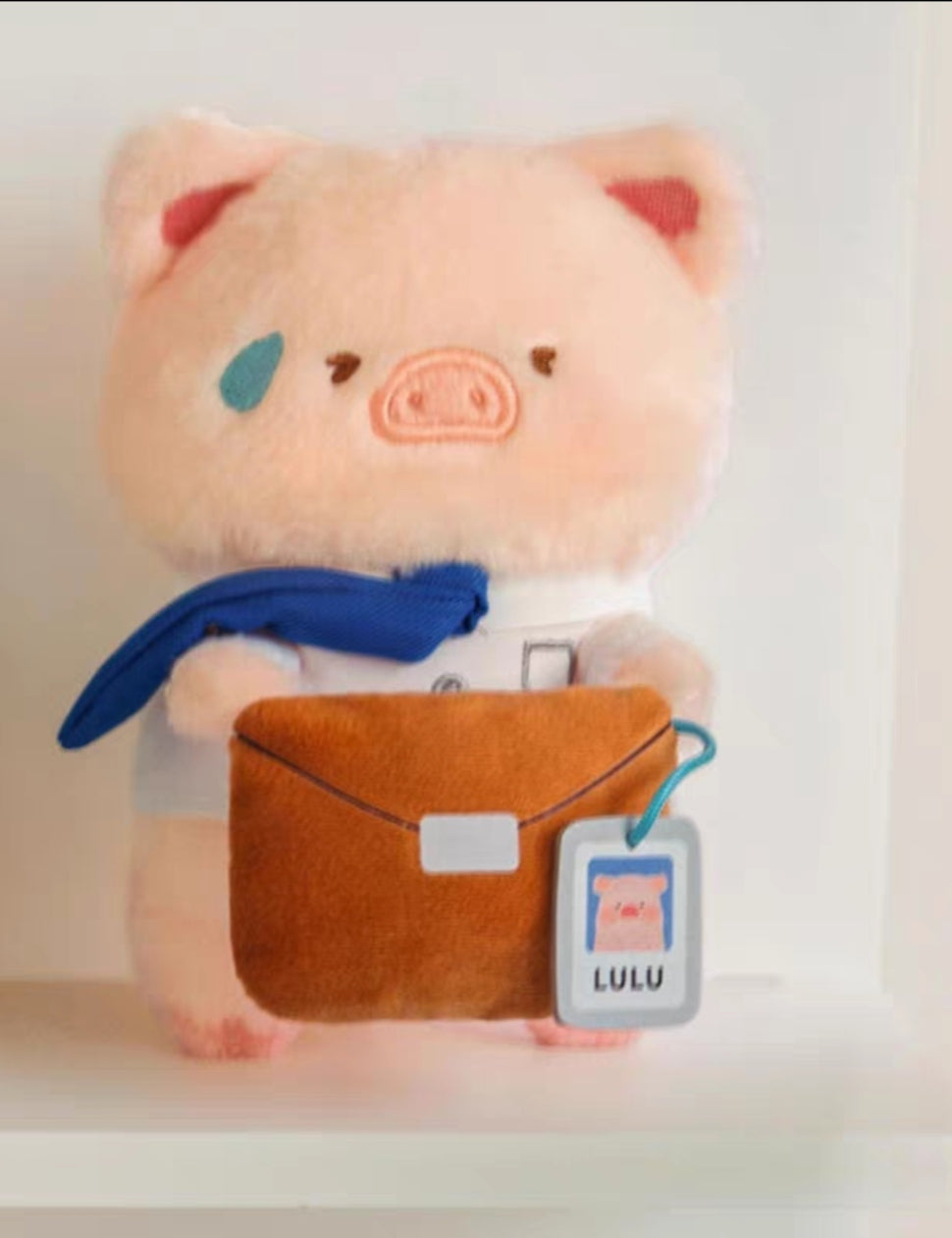 TOYZERO+ LuLu Pig My Work Partner Plush Blind Box Screen Pendant Workstation Ornament罐头猪LuLu猪我的上班伙伴毛绒盲盒屏幕挂件工位摆件