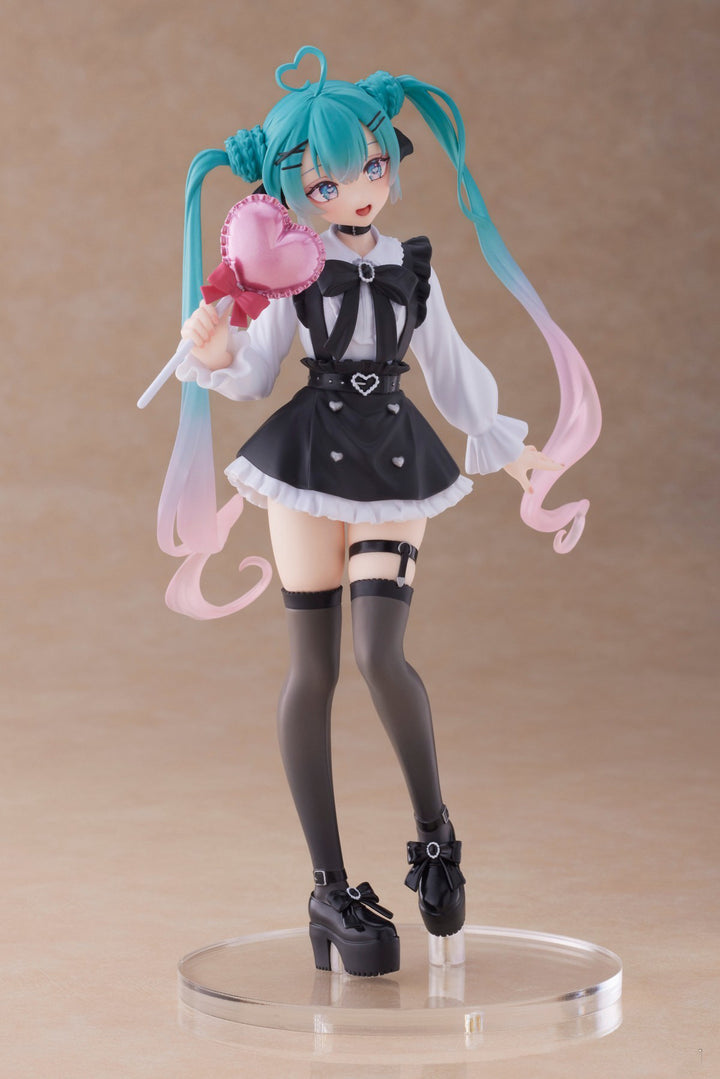 TAITO Hatsune Miku Thunderbolt Kei Extraordinary Fashion Subculture Ver. (Height: 18cm) Authentic In-stock Figure.