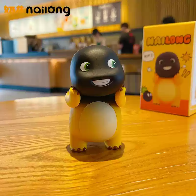 Original Nailong Cute Milk Dragon Summer Holiday Series Blind Box 正版奶龙盲盒办公室桌面摆件
