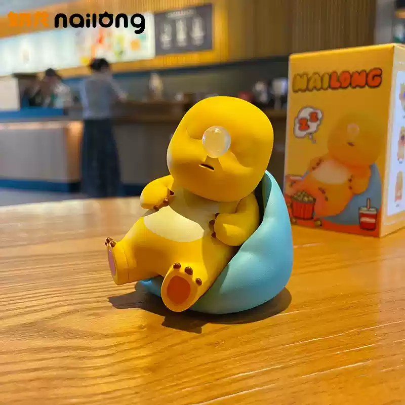 Original Nailong Cute Milk Dragon Summer Holiday Series Blind Box 正版奶龙盲盒办公室桌面摆件