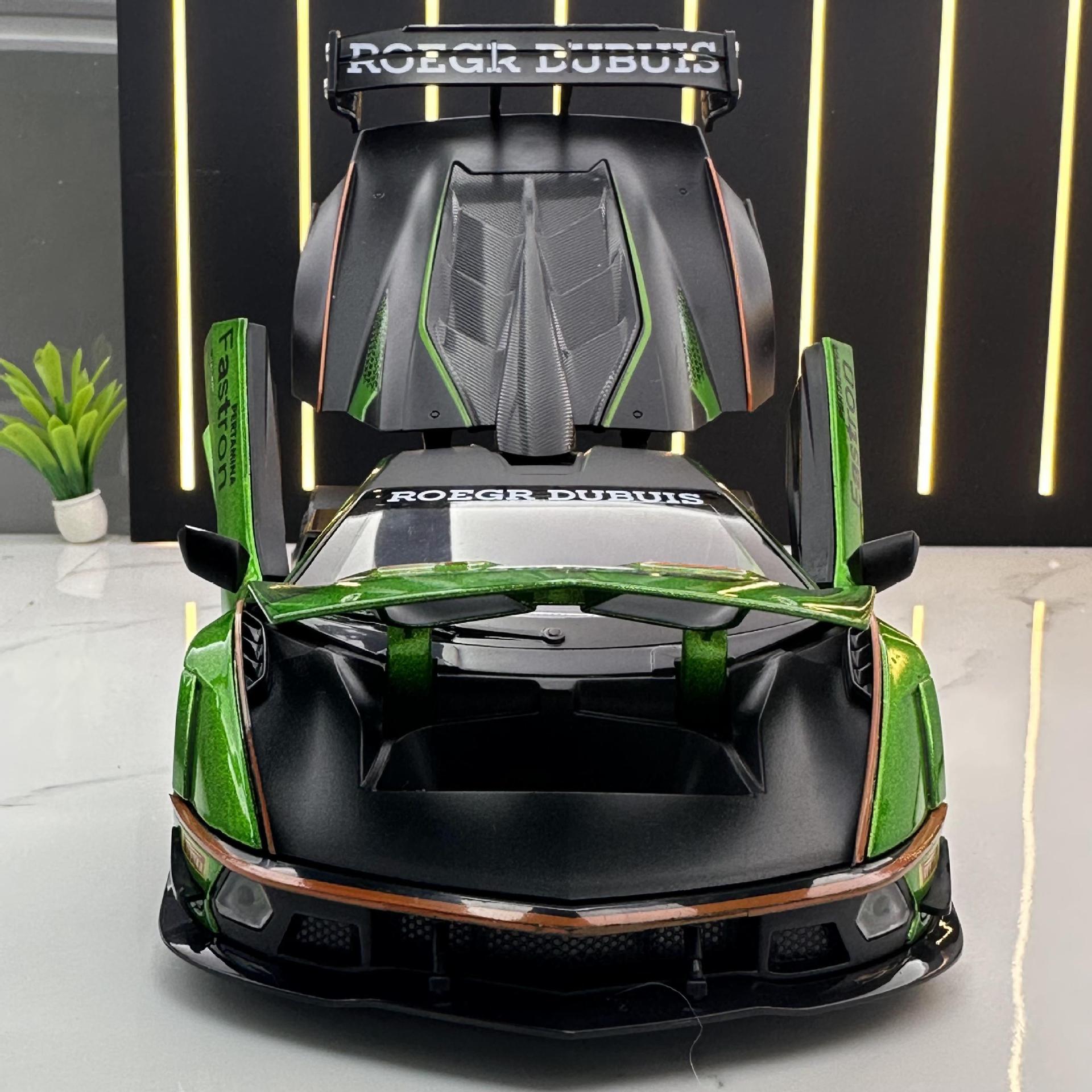 Welly 1:24 Lamborghini Essenza SCV12 /SVJ63 Diecast Model