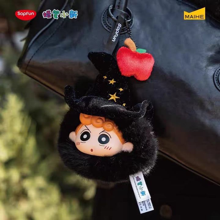 Sopfun Crayon Shin-chan Dwarf Fairy Tale Blind Box Mini Bag Keychain Earphone 蜡笔小新矮人童话挂件小包盲盒耳机包