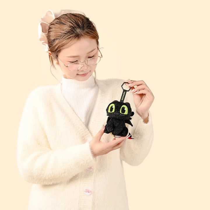 Original Universal Studios How to train your dragon Toothless Plush Doll驯龙高手公仔挂件毛绒钥匙扣环球影城无牙仔夜煞玩偶包包挂饰