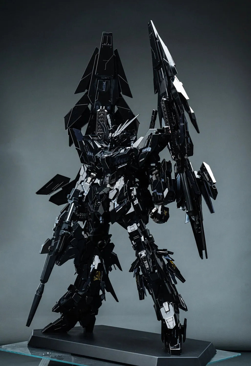 Pre order】XXToys Studio 1/35 Mobile Suit Gundam Unicorn 03 Phenex Pre order】XXToys Studio 1/35 Mobile Suit Gundam Unicorn 03 Phenex