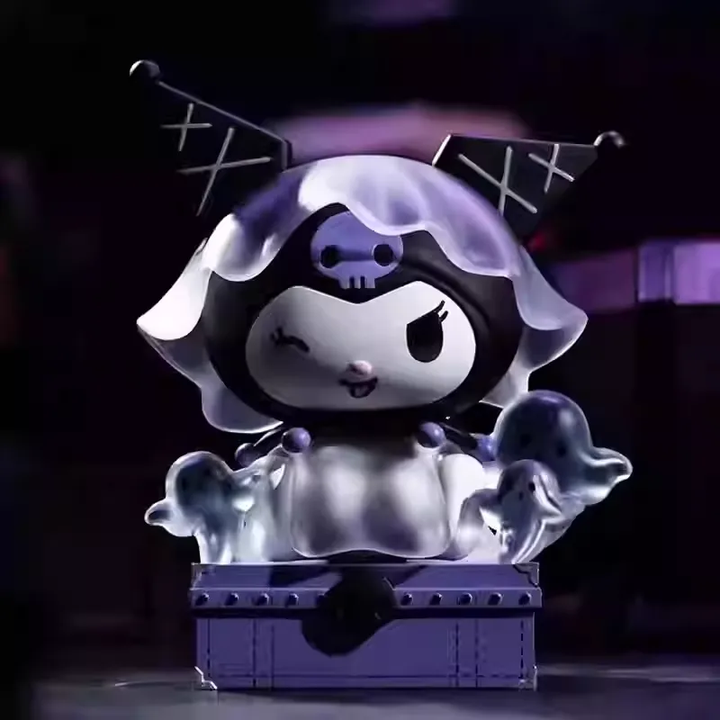 Original MINISO Sanrio Kuromi Midnight Stories Blind Box 名创优品库洛米暗夜物语盲盒三丽鸥系列手办摆件公仔礼物