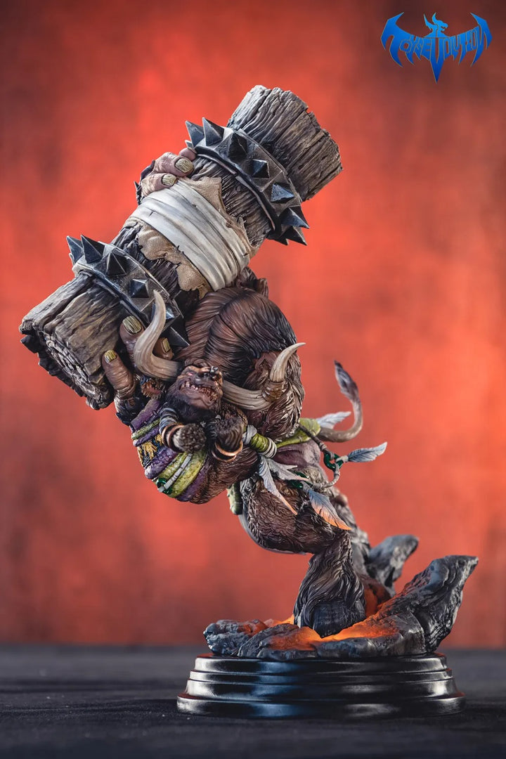 【Pre order】Toys Evolution - Warcraft Ⅲ Tauren Chieftain