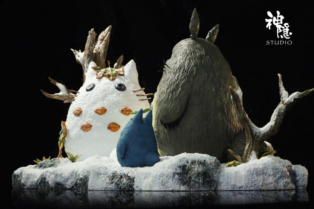 【Pre order】ShenYin Studio - Totoro play in the snowfield
