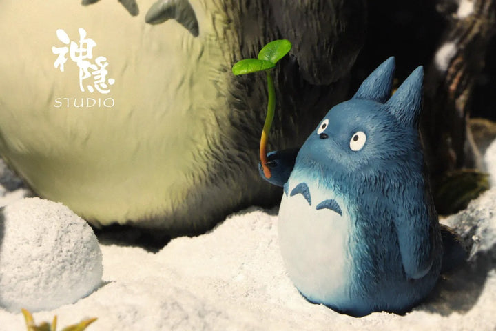 【Pre order】ShenYin Studio - Totoro play in the snowfield