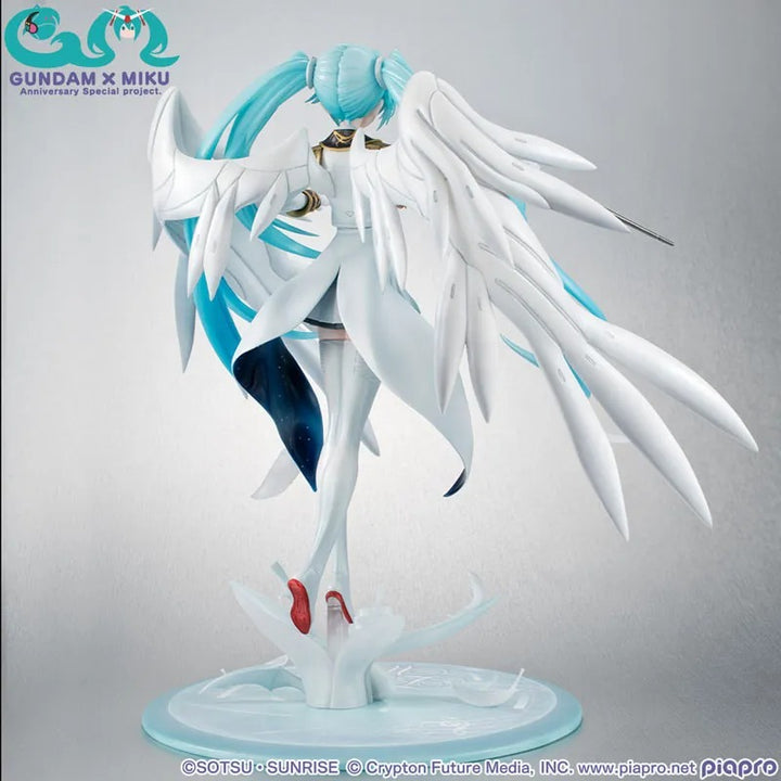 【Pre order】MegaHouse 1/7 PVC Hatsune Miku Wing Gundam Zero EW (Copyright)