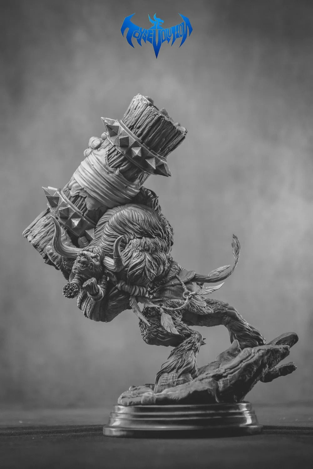 【Pre order】Toys Evolution - Warcraft Ⅲ Tauren Chieftain