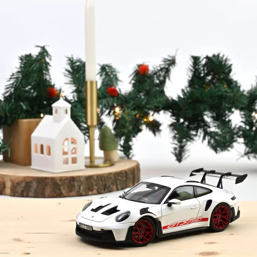 NOREV Porsche 911 GT3 RS 2022 White & Pyro red