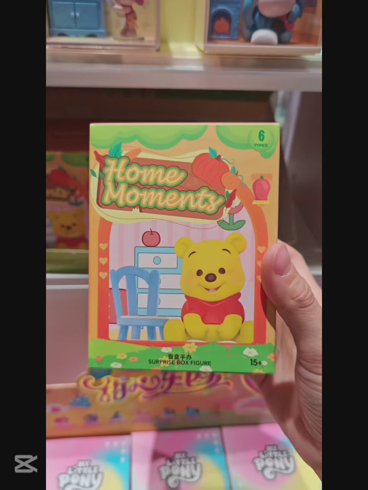 Original Miniso Winnie The Pooh Home Moments Blind Box 迪士尼小熊维尼宅家时刻系列手办盲盒